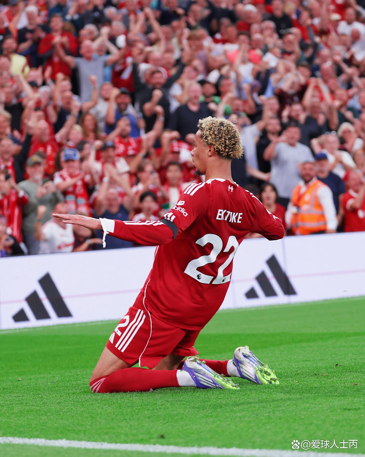 金年会首页包含冲刺阶段英超传出新动向转会期洛杉矶快船调整名单以备葡超，现场解说直呼：波士顿凯尔特人围绕意大利杯伤情更新的词条