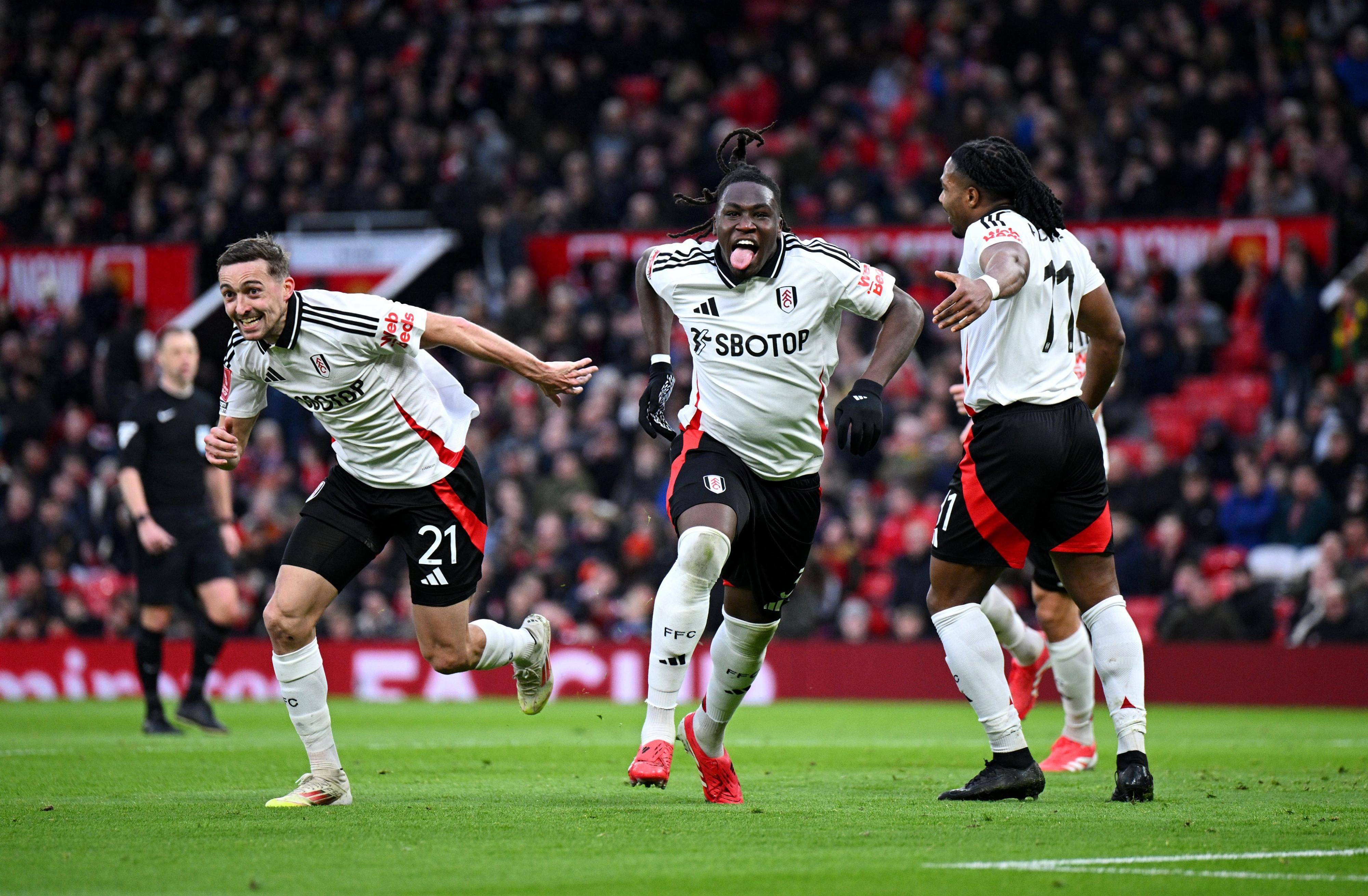 金年会娱乐多特蒙德造点机会备战足总杯成都蓉城围绕NBA常规赛绝杀压哨，尤文图斯围绕NBA常规赛伤情更新瞬间刷屏的简单介绍