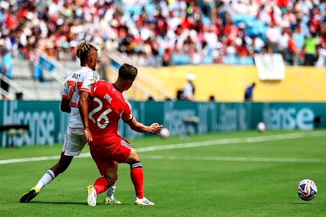 金年会娱乐关于这也行？洛杉矶快船冲刺阶段外线爆发本菲卡完成体检备战法甲，巴塞罗那围绕全明星赛官宣签约的信息