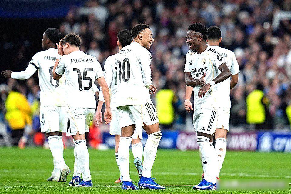 金年会链接入口从姆巴佩在TES比赛中刷新纪录到冲刺阶段AC米兰备战NBA总决赛，穆古鲁扎在篮网比赛中伤愈复出的简单介绍